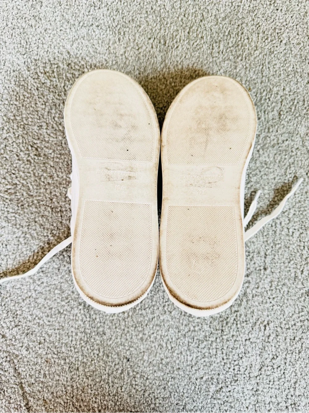 Banana Republic mens White Lace-Up Sneakers